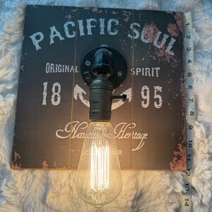 Vintage Industrial Wall Light Fixture